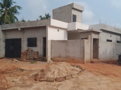 MINI VILLA EN VENTE A LEGBASSITO